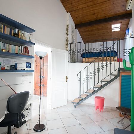Appartamento Della Piazza 레반토 외부 사진
